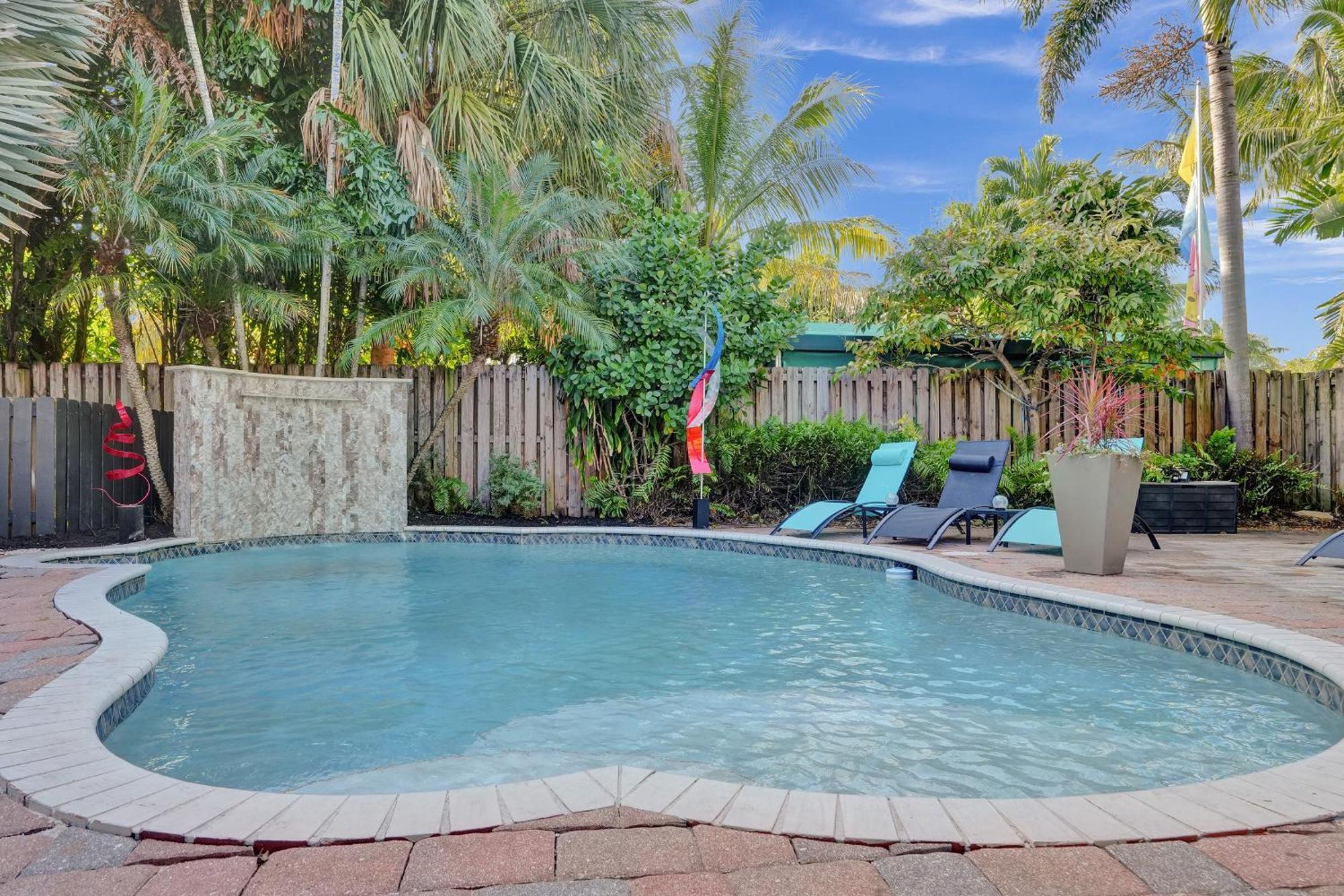 Kiki 4 - Men'S Clothing Optional Guest Houses ฟอร์ต ลอเดอร์เดล ภายนอก รูปภาพ